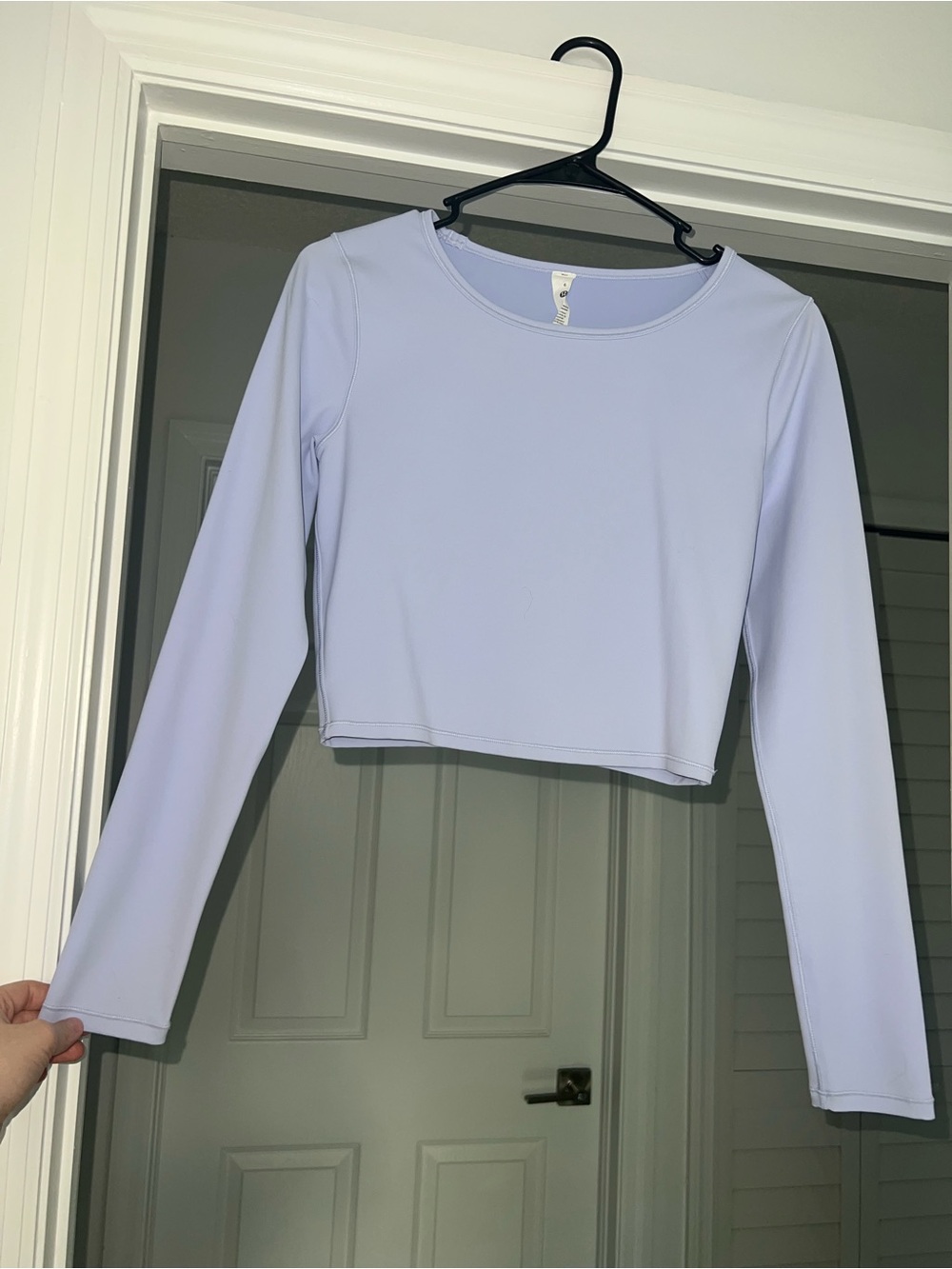 Lululemon Women’s Long Sleeve Crop Top Periwinkle Size: 6
